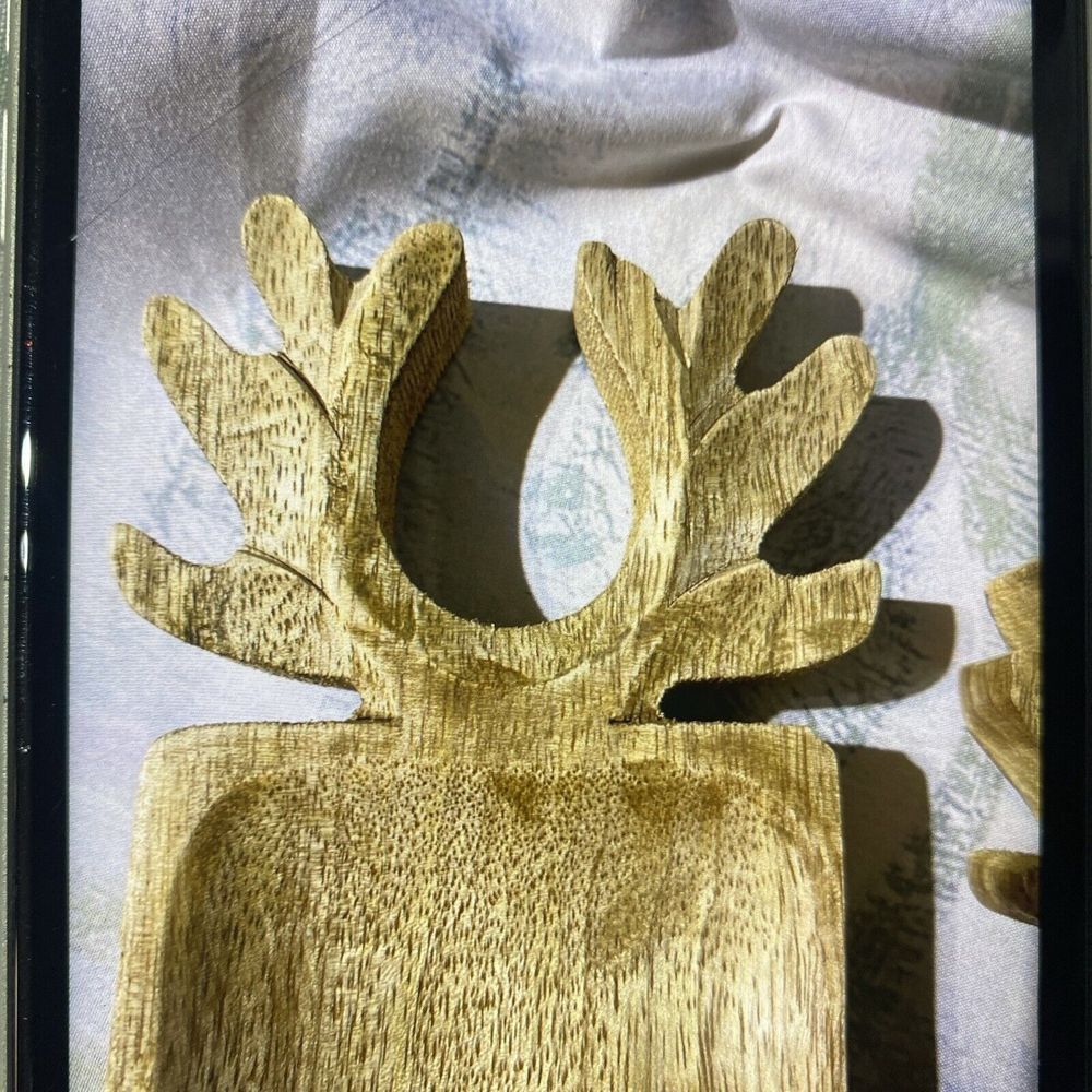 Wooden Carved Reindeer Seasonal Decor Display Trays‎ - Picture 4 of 10